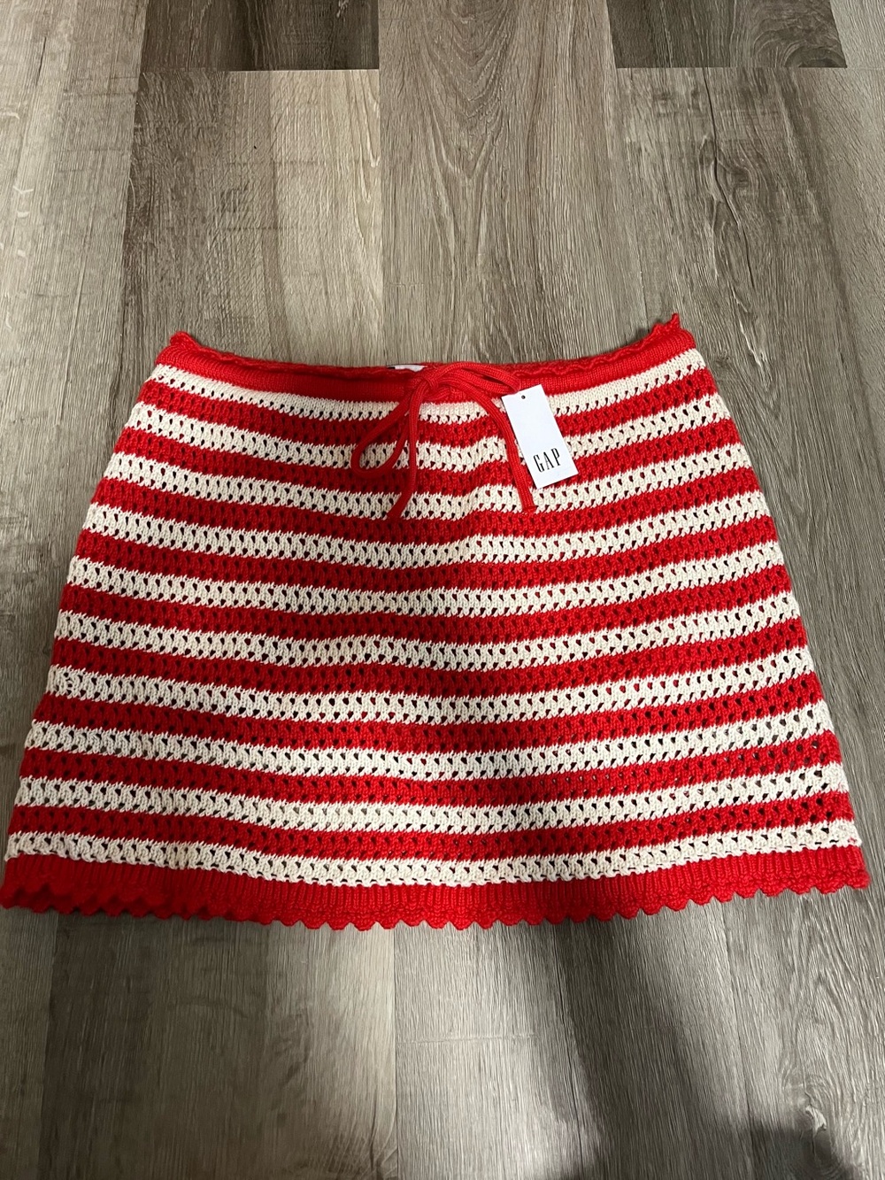 GAP NWT Crochet Striped Mini Skort Red White Knit Drawstring Size S 100% cotton